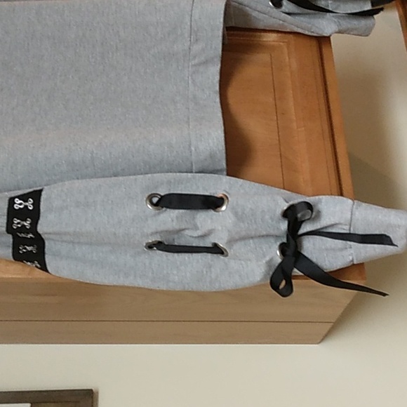 Adorable Top - Picture 4 of 8